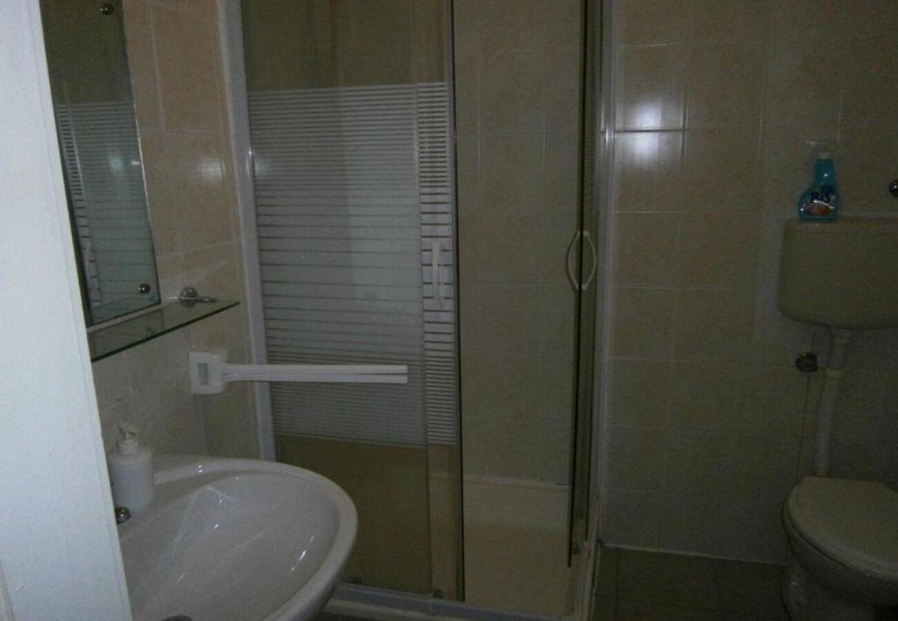 Apartments Dobri - 500M From Beach Nin Buitenkant foto