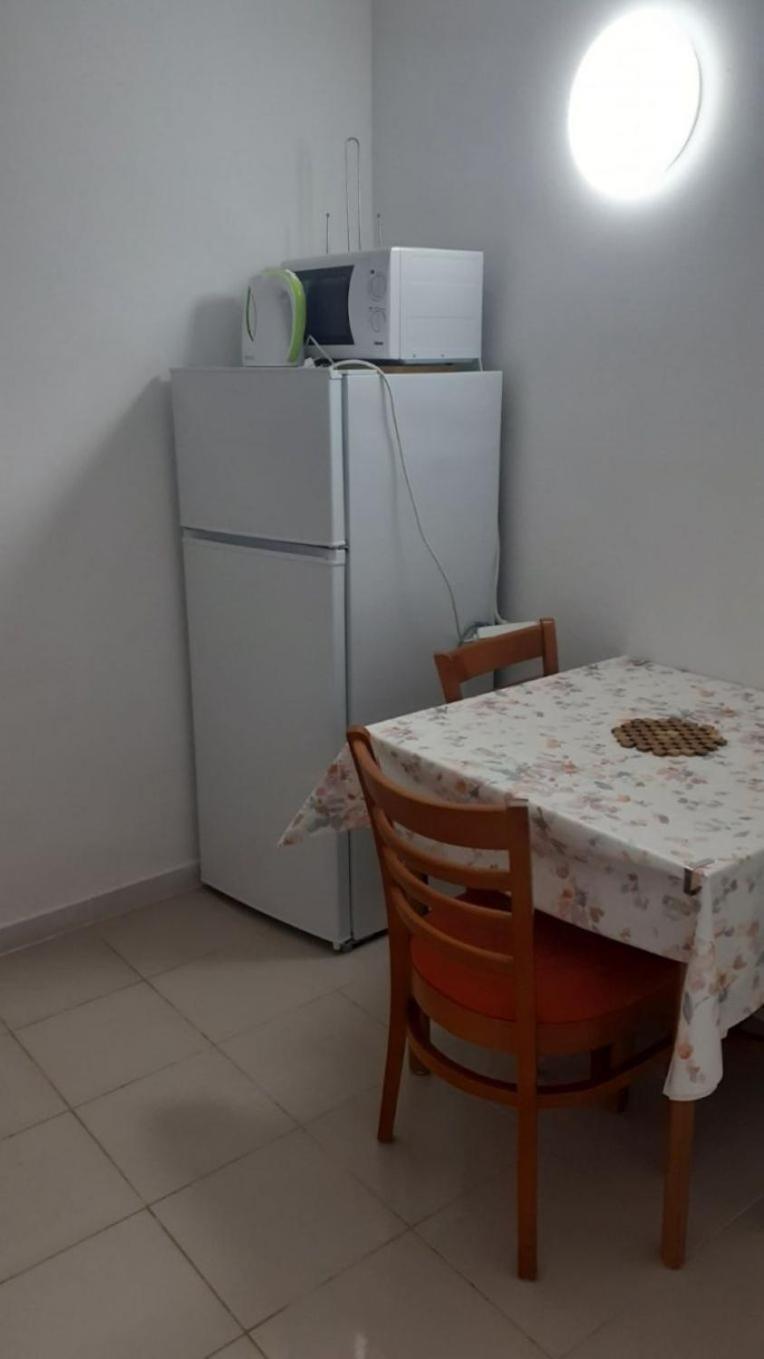 Apartments Dobri - 500M From Beach Nin Buitenkant foto