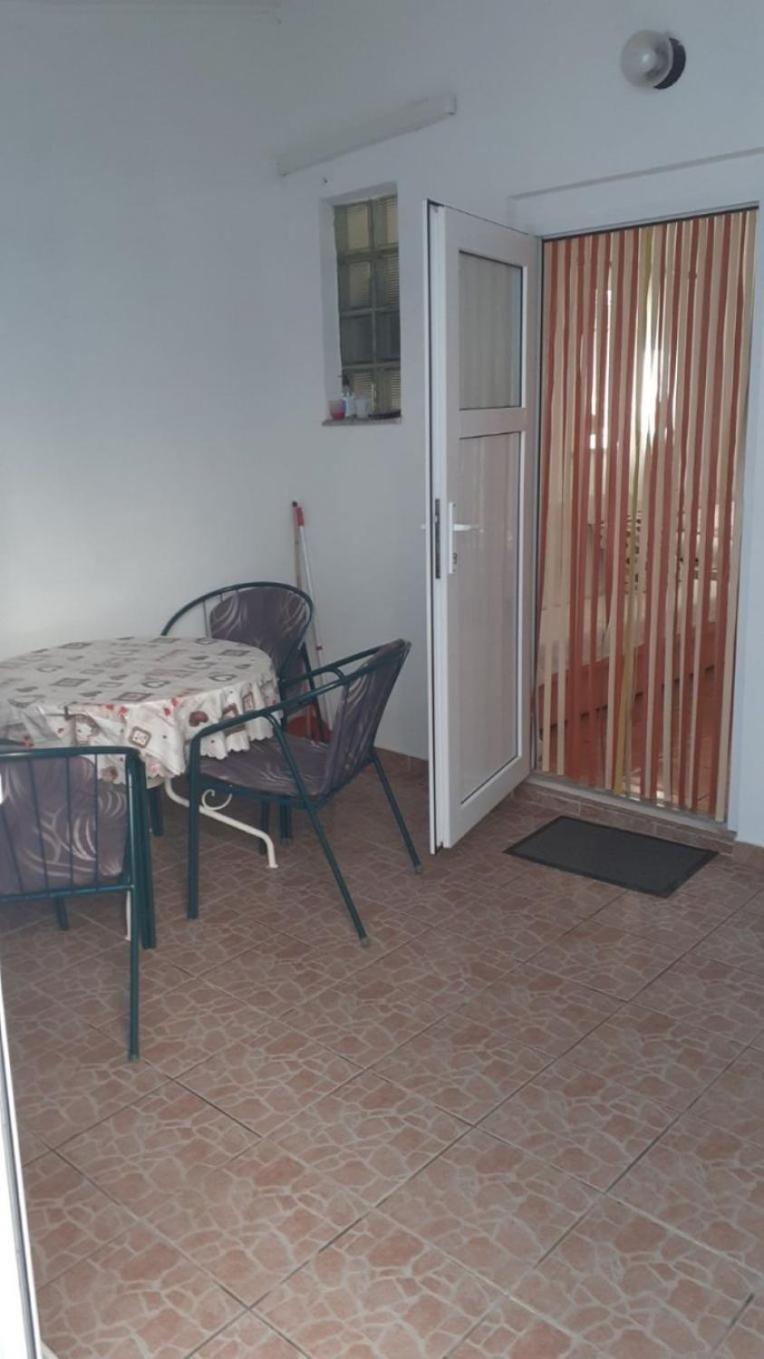 Apartments Dobri - 500M From Beach Nin Buitenkant foto
